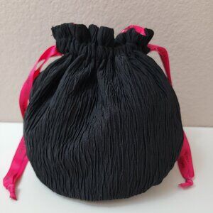 Lancôme Black Ruched Drawstring Makeup Bag with Pink Ribbon